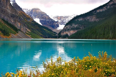 Hilly Areas Of The World.....!!!: Lake Louise (canada)