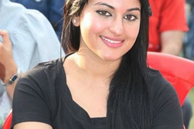 Latest Laptop News: Bollywood Wallpapers