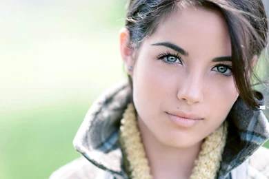 Beautiful Women HD Wallpapers