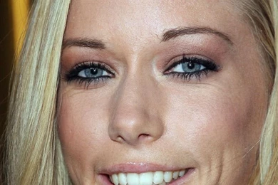 Kendra Wilkinson