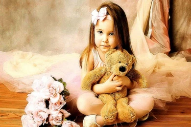 Sweet Baby With Rose Wallpapers