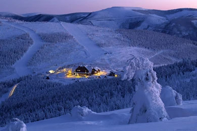Best Winter Skiing Hotels   HD Wallpapers Widescreen   1920x1200