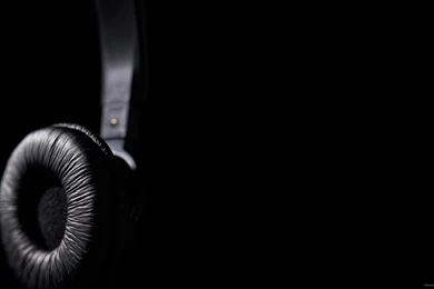 Download 2560x1440 DJ Headphones Wallpapers