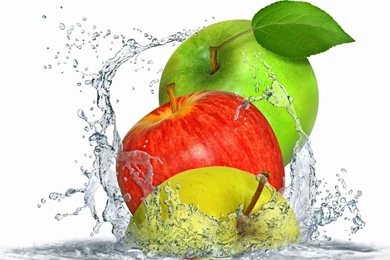 Apples Splashing Water Wallpapers 1080p HD