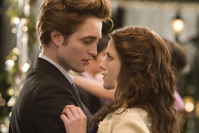 Bella swan Edward Cullen twilight Magic4Walls.com