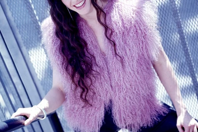 Alanis Morissette Photo, Pics, Wallpapers   Photo