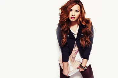 Demi Lovato Wallpapers HD