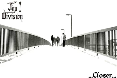 Browsing Wallpapers On DeviantArt