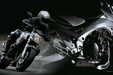 Suzuki GSR600, Desktop Wallpapers