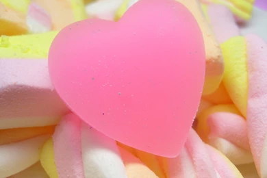 Pink Heart Wallpapers