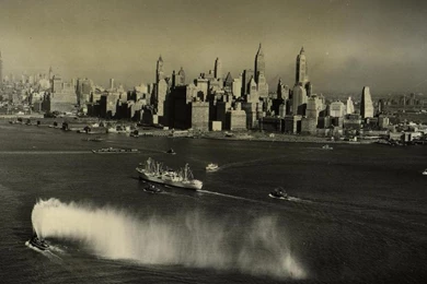 New York Old City 1366x768 Wallpapers