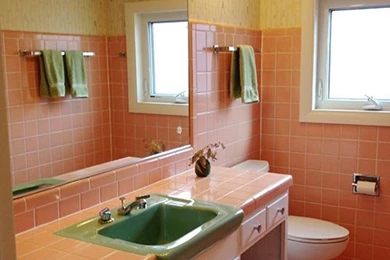 Bradbury Atomic Age Wallpapers Makes These Two 1950s Pink Bathrooms ...
