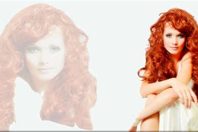 BEAUTIFUL REDHEAD WALLPAPER   (