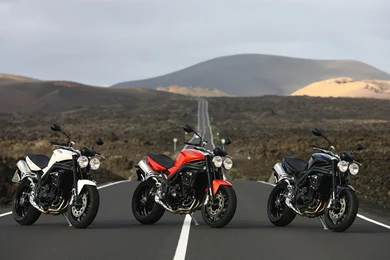 2015 Triumph Street Triple Image