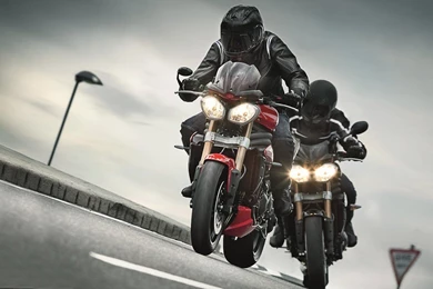All 'bout Cars: Triumph Speed Triple