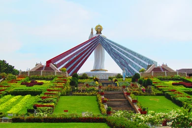 File:Divine Mercy Christ   2.JPG   Wikimedia Commons