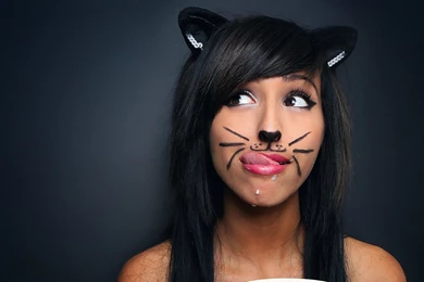 Download Wallpapers 3840x2160 Girl, Face, Makeup, Cat, Funny 4K ...