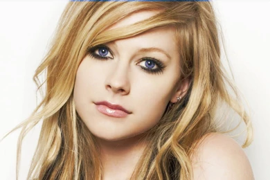 Avril Lavigne HD Wallpapers For Desktop & Mobile High Quality