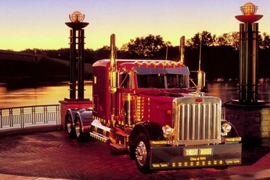 Cool Trucks Wallpaper Images