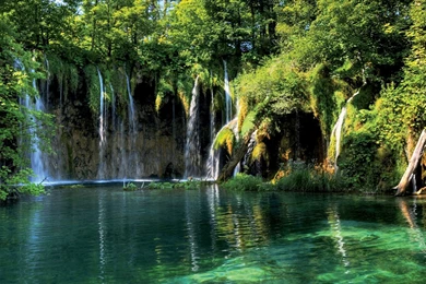 1920x1440 Waterfalls Trees & Lagoon Desktop PC And Mac Wallpapers