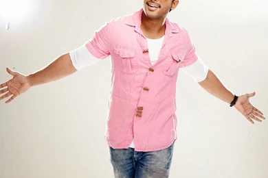 Allu Arjun New Photos And Wallpapers,Allu Arjun New Photos Gallery ...
