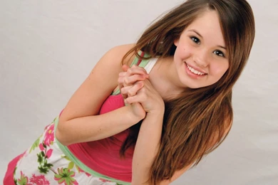 Debby Ryan Wallpapers