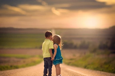 Children Kiss Cute Kids Love Wallpapers HD Download