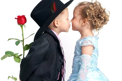 8 Kids Love Hd Images Desktop Children Love Wallpapers Fullscreen ...