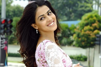 Girl Images For Facebook: Indian Beautiful Girl Photo Wallpapers ...