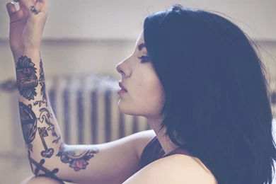 Smoking Tattoos Girl Wallpapers