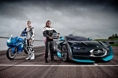 Citroen Survolt Vs Agni Z2 Wallpapers