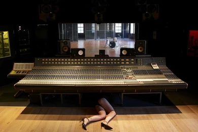 Music,women Women Music Studio Sound 1247x780 Wallpapers – Music ...