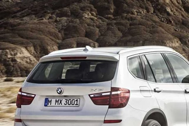 Download BMW X3 Rolling Wallpapers For iPhone 4