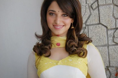 All 4u Wallpaper: Tamanna Bhatia HD Wallpapers