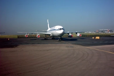 Aeroplane Airfield Rusian Airlines Aeroflot – Aircraft Commercial ...