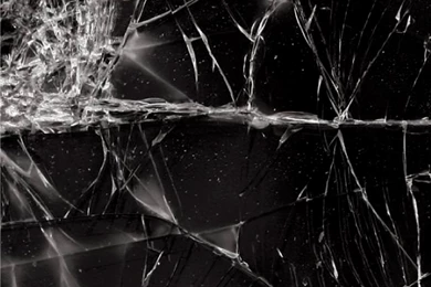 Glitched 960 x 640 iphone4.png (640×960)