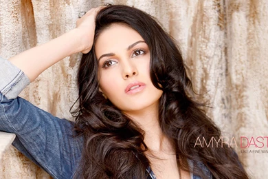 Amyra Dastur Best HD Images