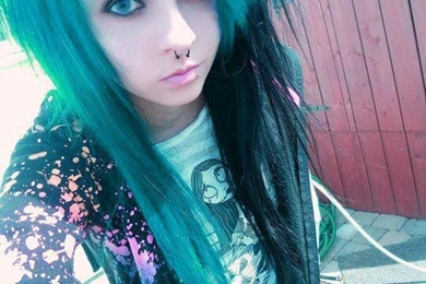 Cute HD Emo Girl – Sky HD Wallpapers