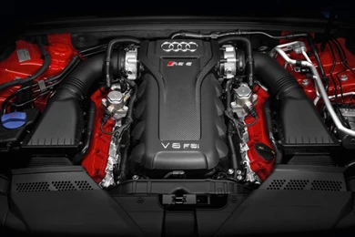 2010 Audi RS 5   Engine   1280x960   Wallpapers
