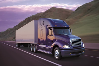 Freightliner Columbia 03 Wallpapers   Freightliner   Trucks