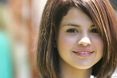 1920x1200 Selena Gomez Cute Desktop PC And Mac Wallpapers