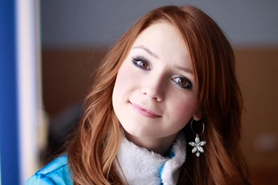 Beautiful Redhead Smile Wallpapers