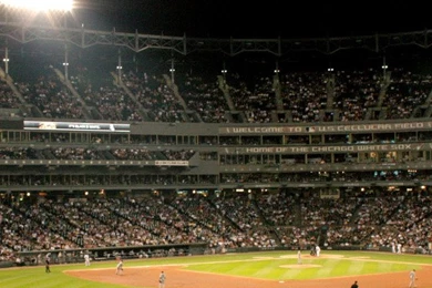 Download Baseball Field Outfield Wallpapers Wallpapers For iPhone 4