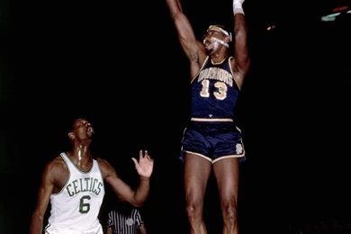 Wilt Chamberlain Had An Unstoppable Fadeaway Jump Shot…YES HE DID!