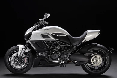 2011 Ducati Diavel Wallpapers