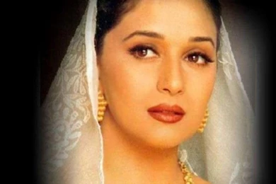 Exclusive Madhuri Dixit Wallpapers