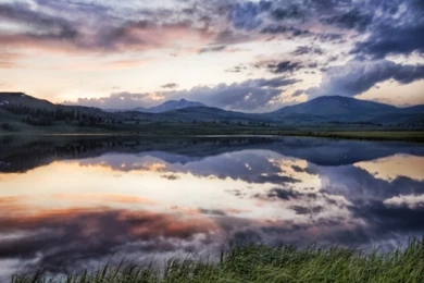 Excellent The Sunset At Yellowstone Wallpapers