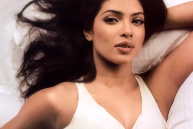 Priyanka Chopra HOT 1600x1200 Wallpapers, 1600x1200 Wallpapers ...