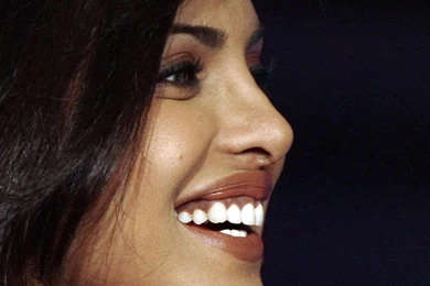 Download Priyanka Chopra Smile Wallpapers For IPad