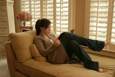 Download Sophia Bush Wallpapers 1024x768